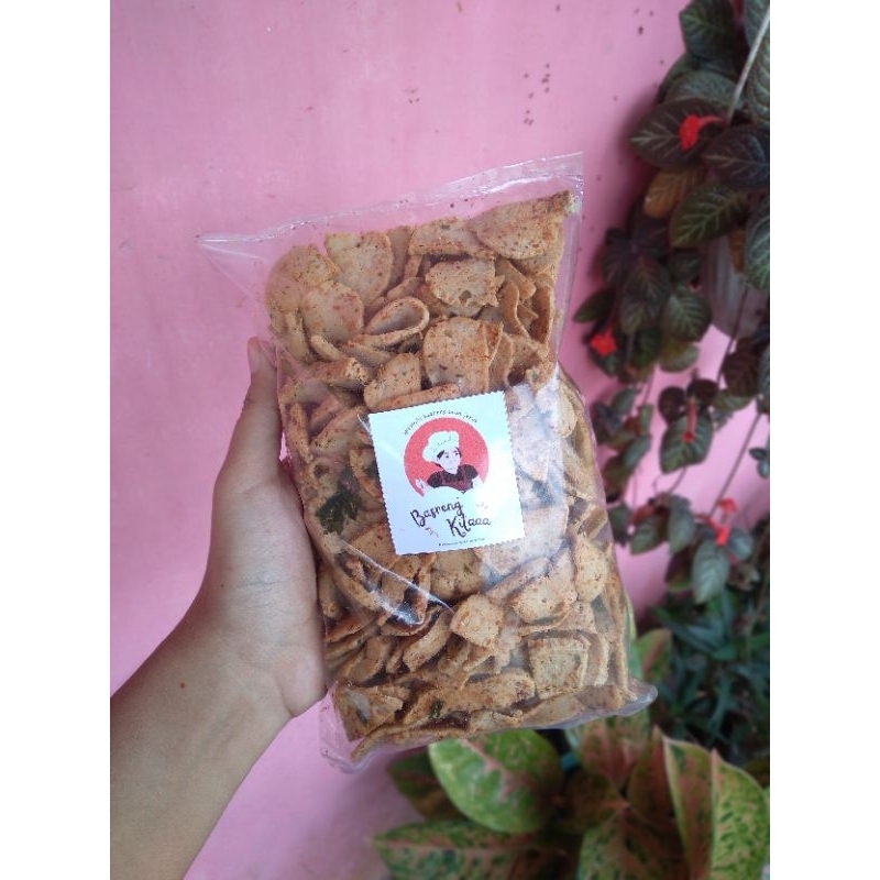 

BASRENG KITA-Basreng Tipis Kering Renyah PEDAS ASIN DAUN JERUK premium 250gr