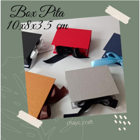 

Kotak Kado / Box Pita Emas Antam 10x8x3.5 cm