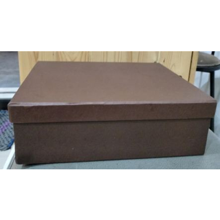 

HARD BOX/KOTAK KADO/HAMPERS LARGE