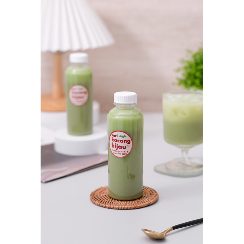 

Sari Kacang Hijau Mung Daily dengan Pandan Asli