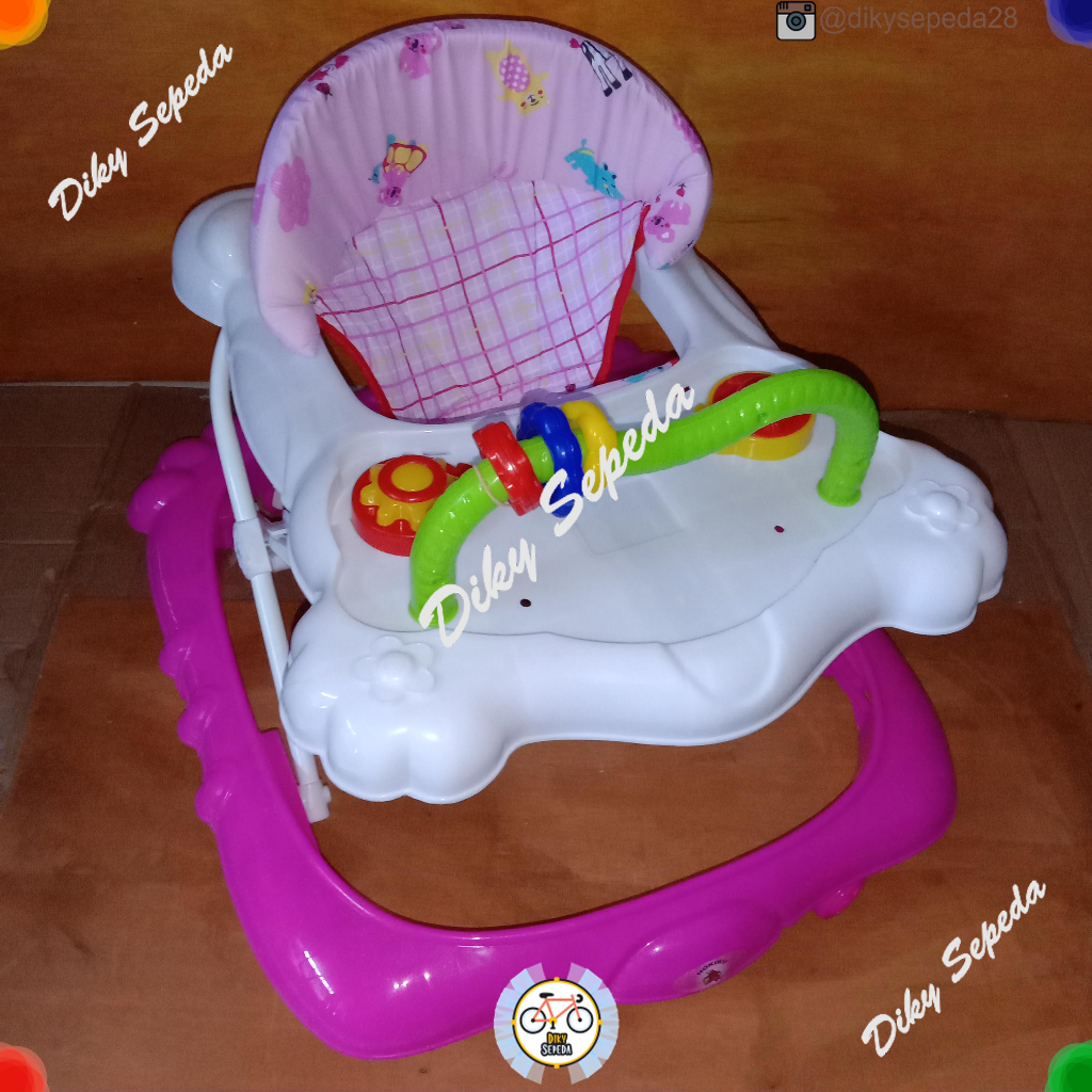 HOKIKU BABY WALKER 827