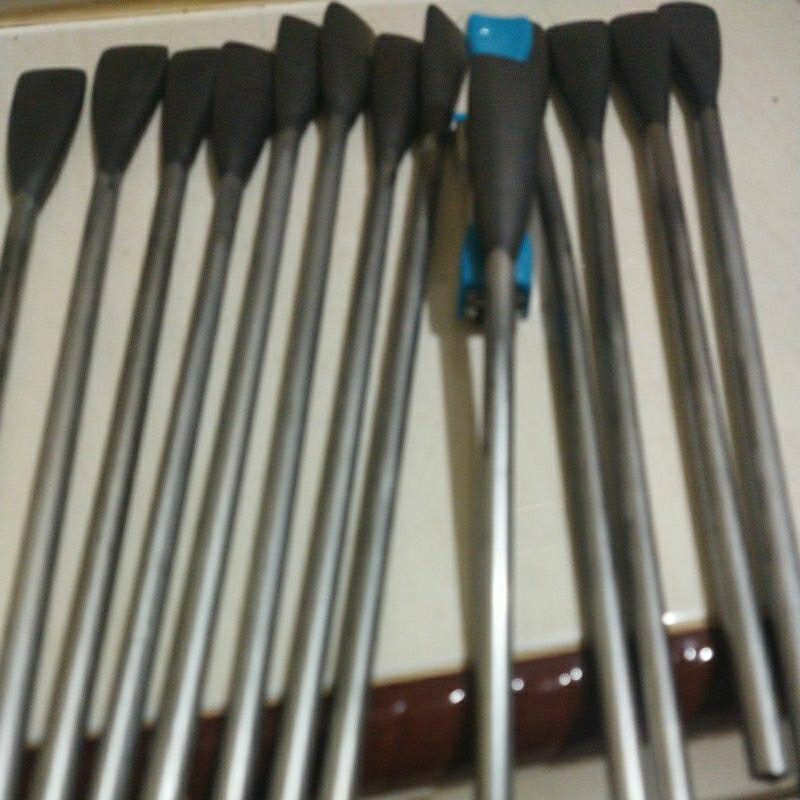 

Pensil Gesek Esek untuk Kertas Stiker Cek Fisik Nomor Rangka Mesin Biro Jasa Leasing Showroom