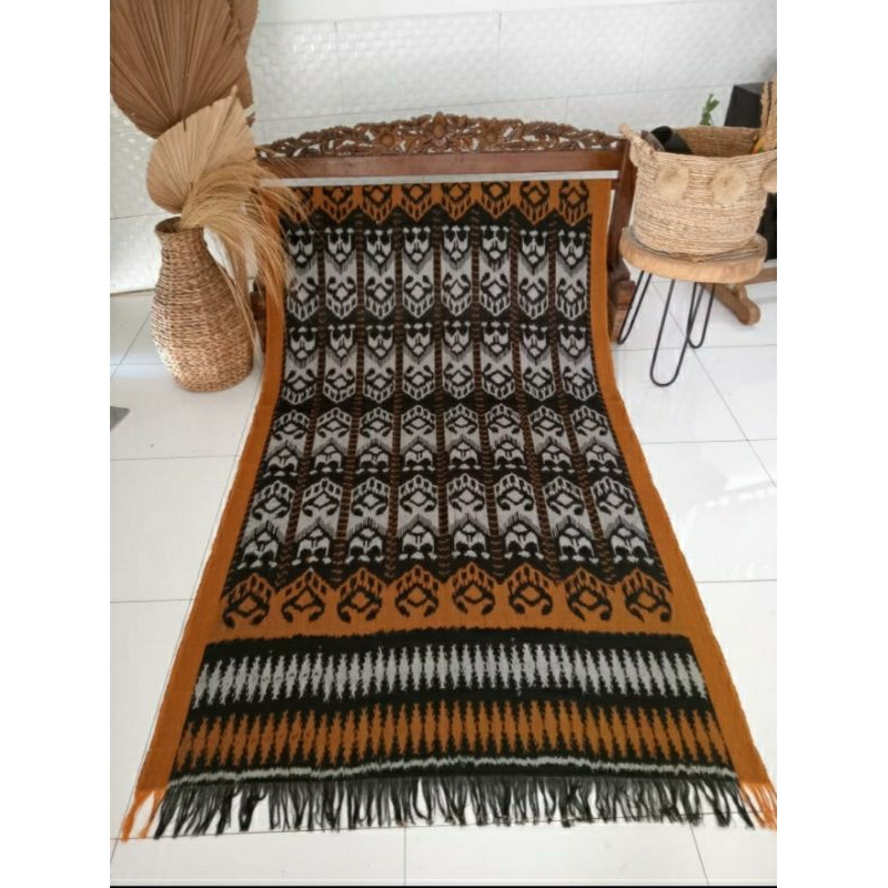 Kain Tenun - Kain Tenun Ikat Blanket