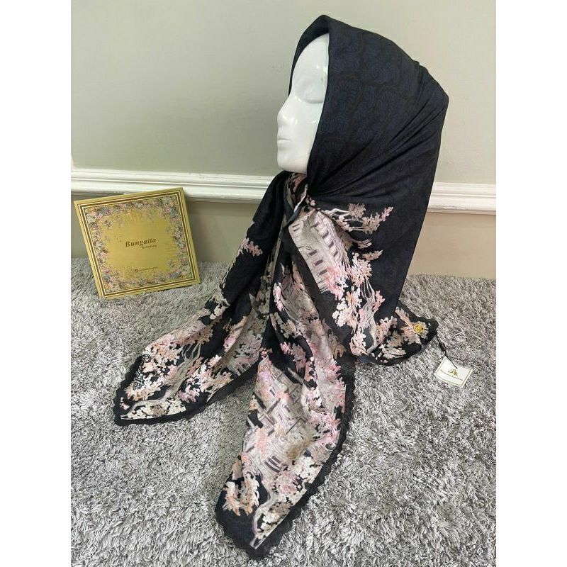 HIJAB BUNGATTA
