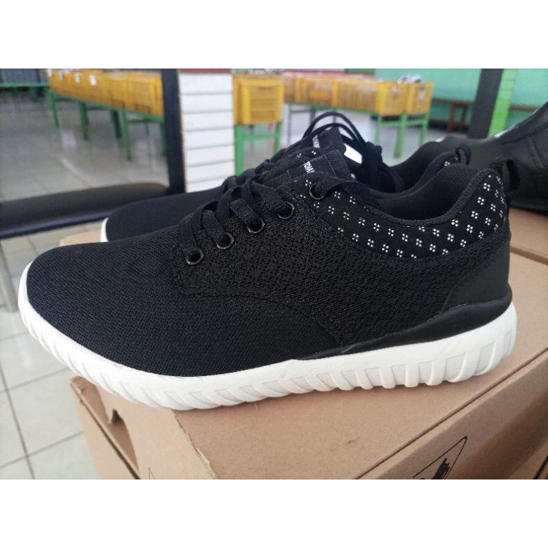 Sepatu Tomkins Beatriz blk wht