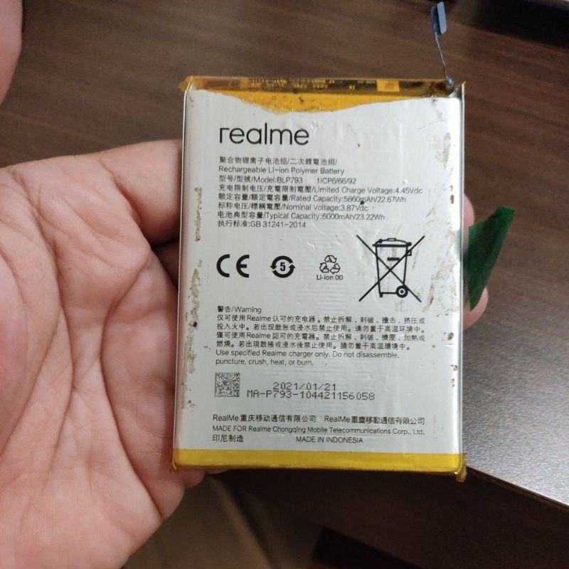 Baterai Realme BLP793