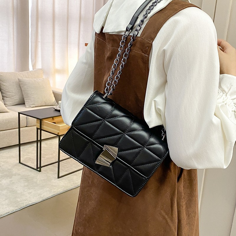 Tas bahu selempang wanita Tas selempang rantai gaya wewangian kecil.