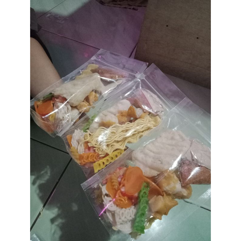 

SEBLAK INSTAN PEDAS GURIH KHAS BANDUNG