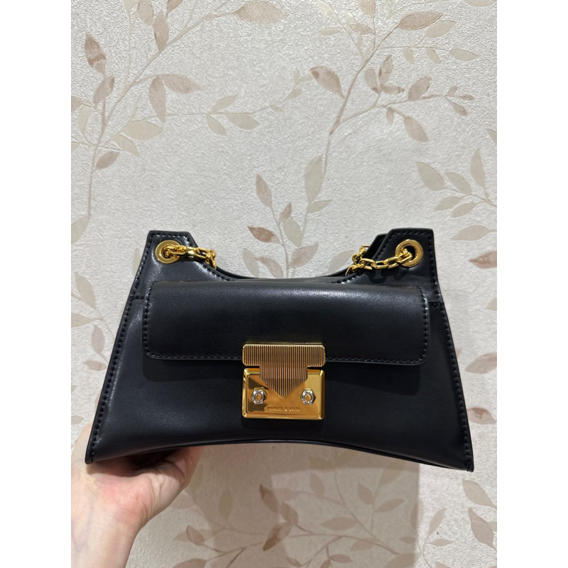 [Preloved] Tas CK Charles & Keith Eudora Sculptural Bag (Black) | Tas Selempang Rantai Charles and K