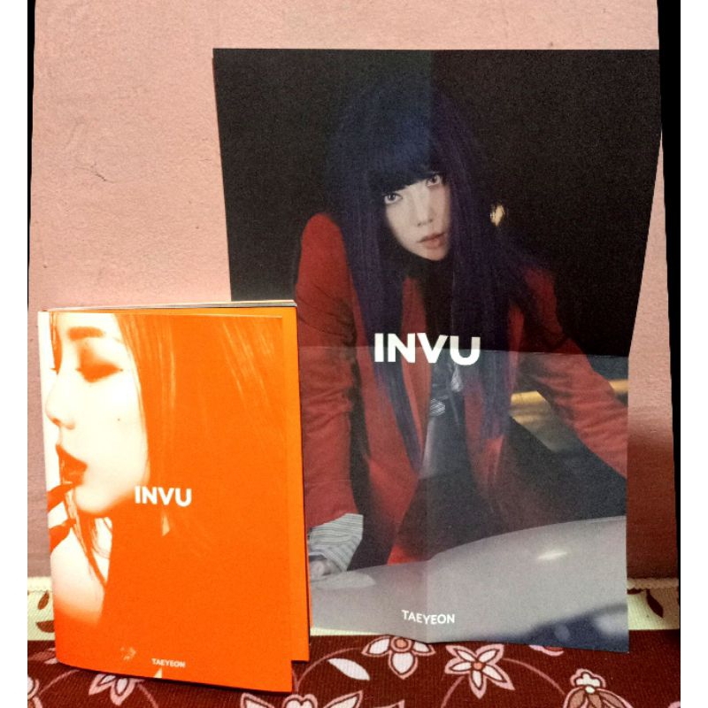 FOLDED POSTER ONLY TAEYEON INVU ALBUM