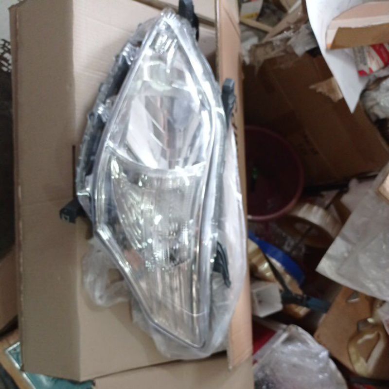 HEAD LAMP INNOVA GRAND 2012 2013 2014 2015 lampu depan innova INOVA headlamp dmac per pcs