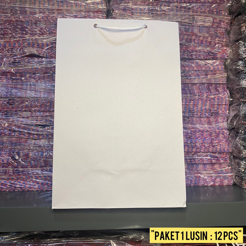 Paket 1 lusin (12 tas) paperbag polos putih