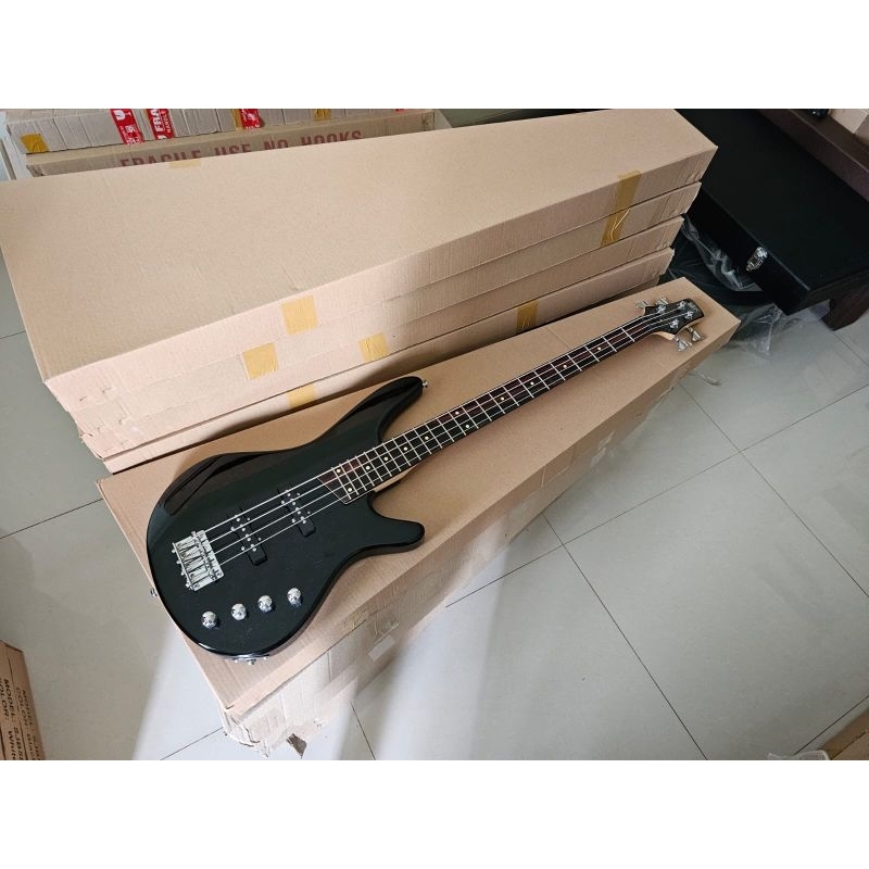 Bass 4 String IBANEZ SDGR Black