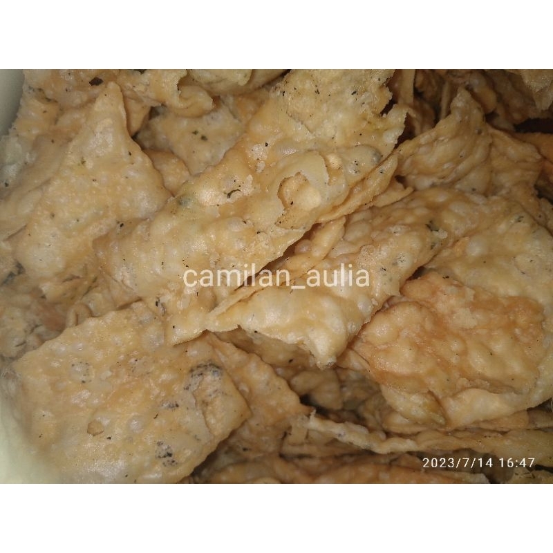 

Pangsit seledri (100gr)