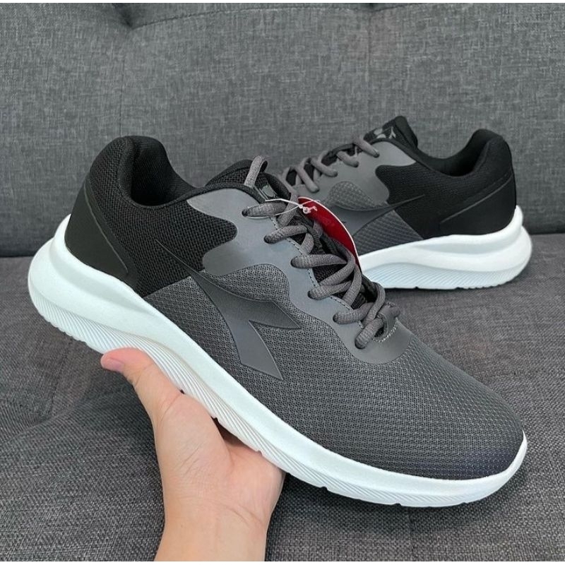 diadora furaka grey sepatu pria