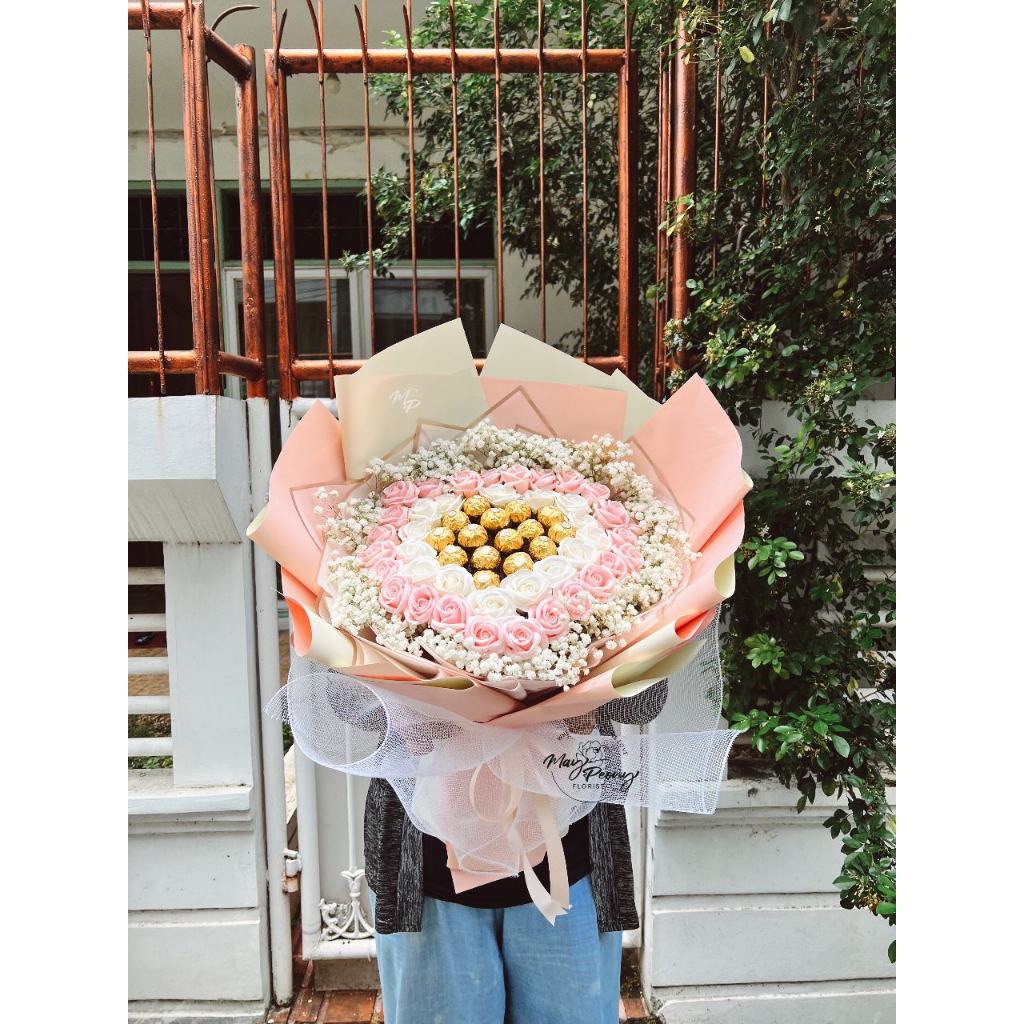 

CHOCOLATE BOUQUET LARGE SIZE - BUKET SNACK COKLAT BUKET SNACK BUKET COKLAT BUKET COKELAT SNACK BOUQUET BUKET MAKANAN HADIAH WISUDA KADO GRADUATION GIFT KADO ULANG TAHUN BIRTHDAY GIFT HADIAH ULANG TAHUN BUCKET BUNGA FLOWER BO9UQUET