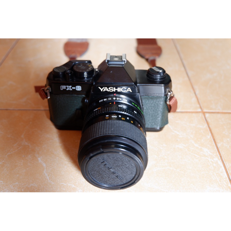 Kamera Analog YASHICA FX3