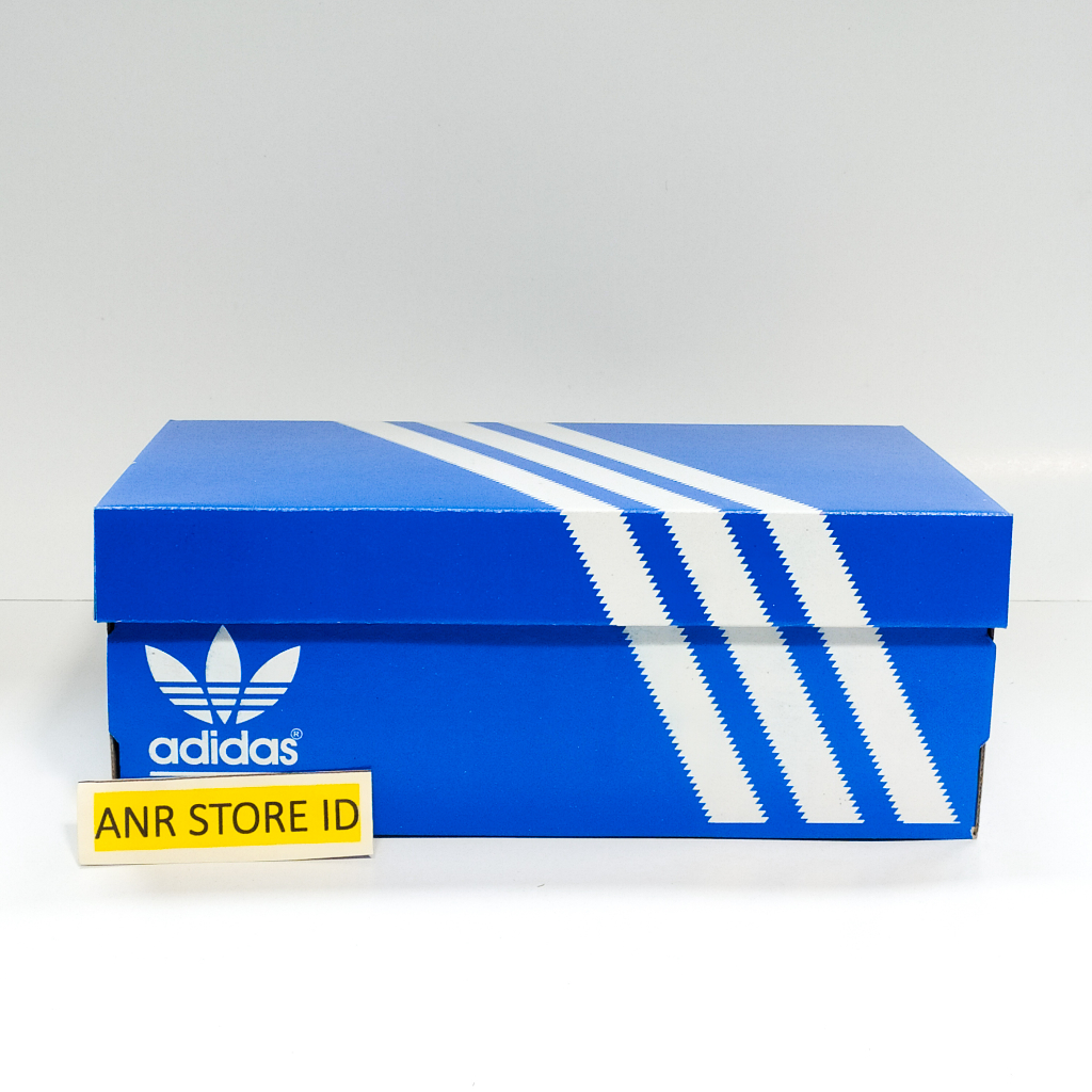 

Kemasan Kardus Karton Sepatu Adidas Biru Eceran Bahan Mengkilap & Tebal