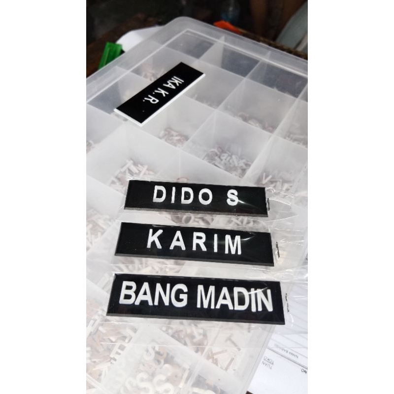 

papan nama timbul pdh/nametag