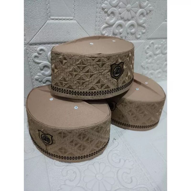 KOPIAH, PECI ASSOGAFAH BORDIR, PECI MALAYSIA /KOPIAH ADI HIDAYAT