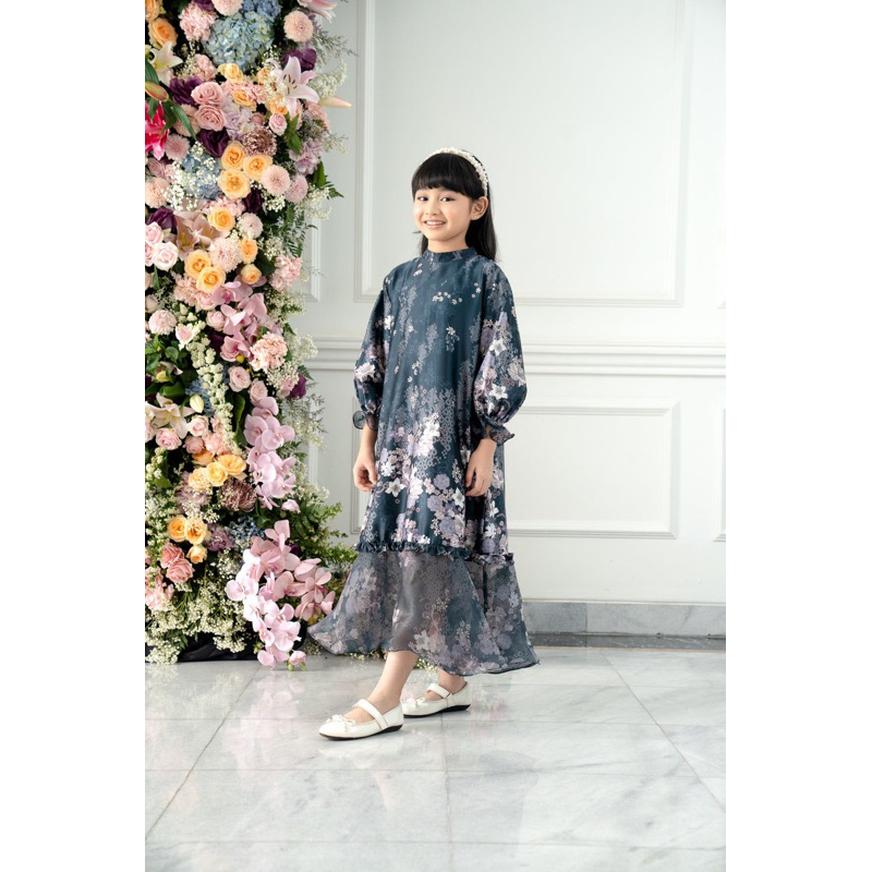 NEW Anyelir Dress Girl Wearing Klamby