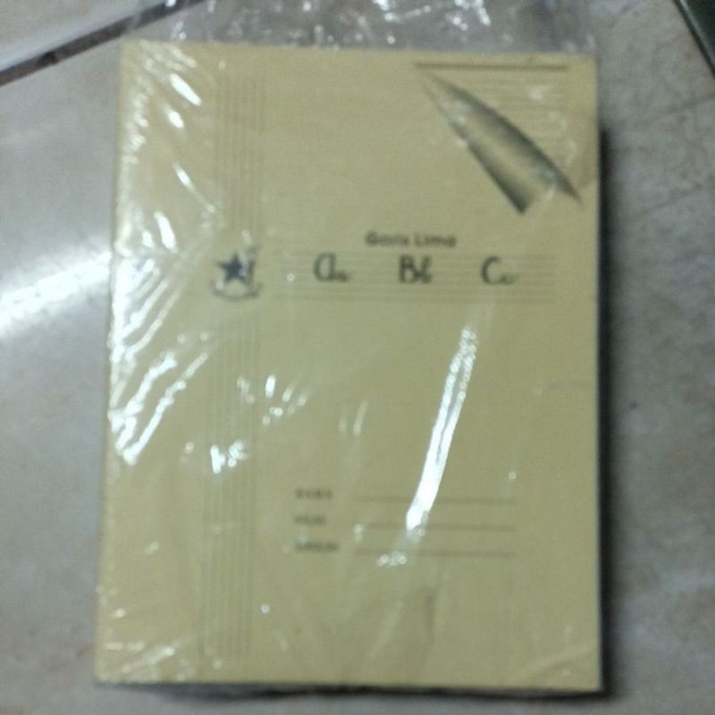 

Buku Tulis Garis Halus Garis 5