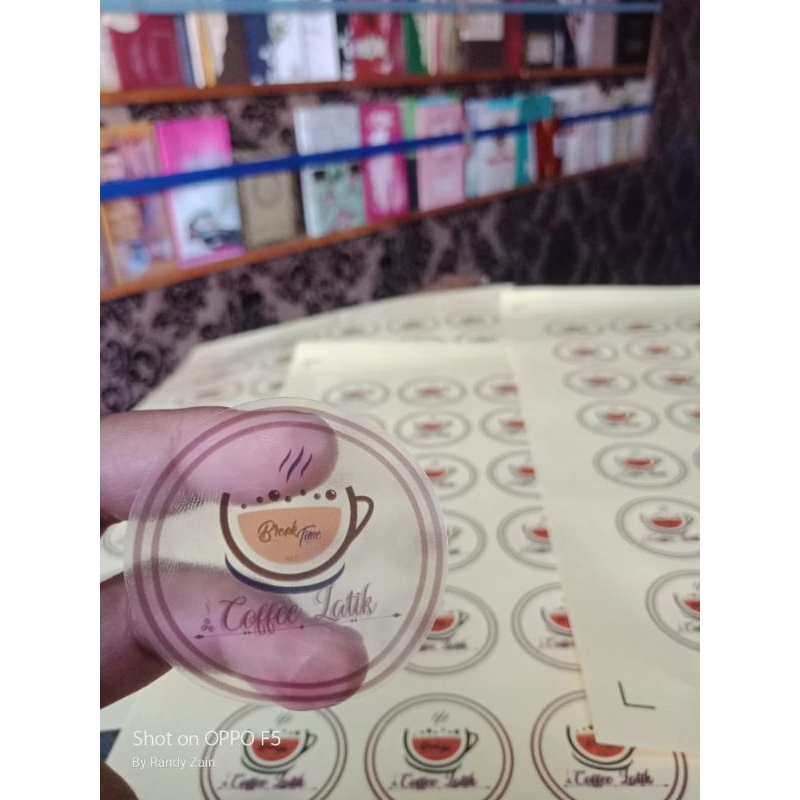 

stiker cromo harga murah untuk lebel makanan/minumam