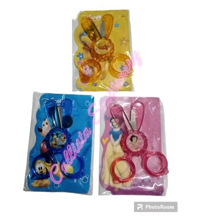 

Gunting Kecil Karakter