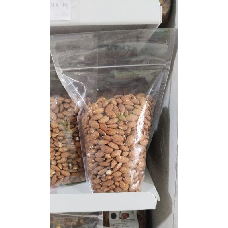 

KACANG ALMOND 1KG DAN 500g | ORGINAL | OLEH-OLEH UMRAH DAN HAJI