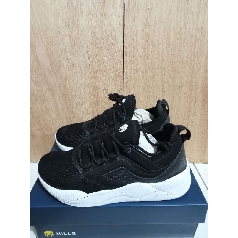 SEPATU MILLS REVOLT BETA
