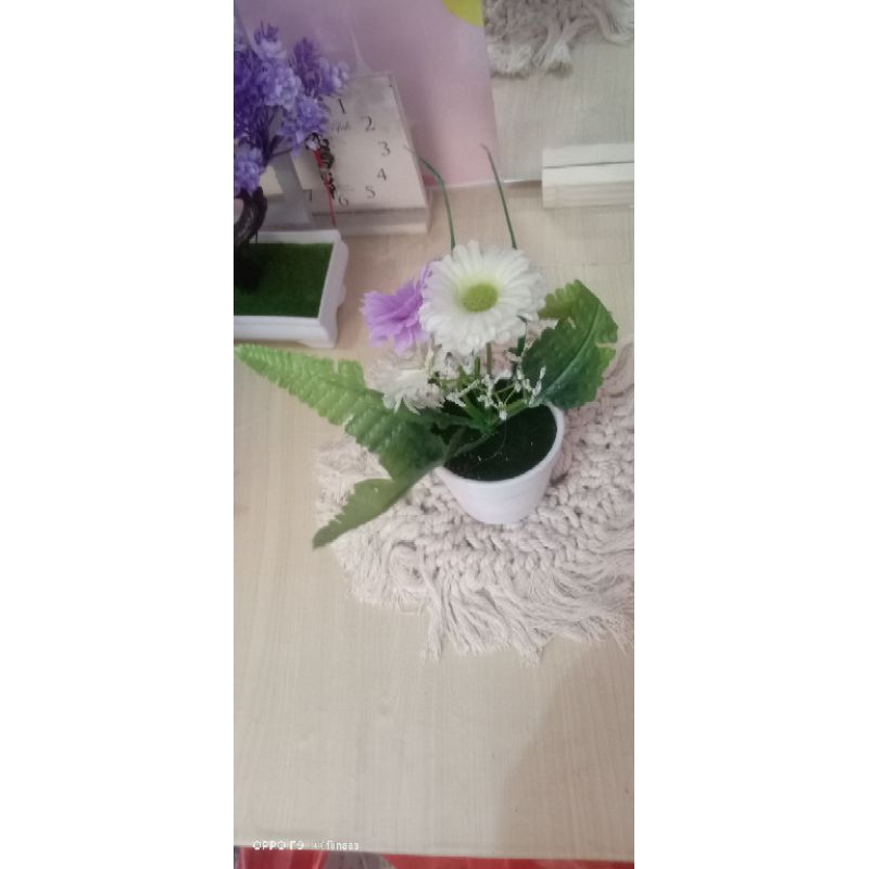 bunga plastik ungu & putih anggrek