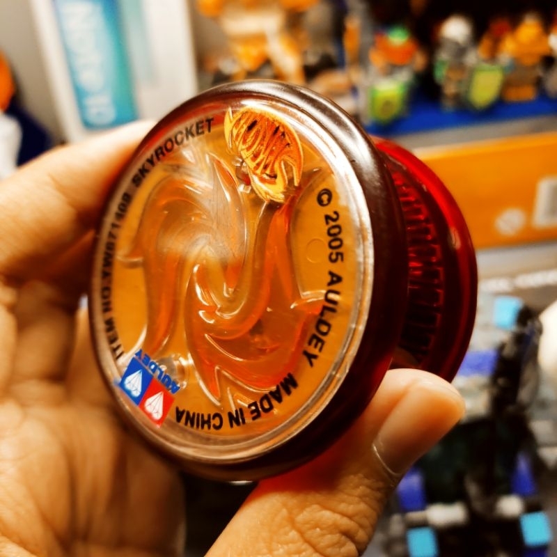 PRELOVED YOYO AULDEY ORIGINAL BLEZING TEENS SKYROCKET