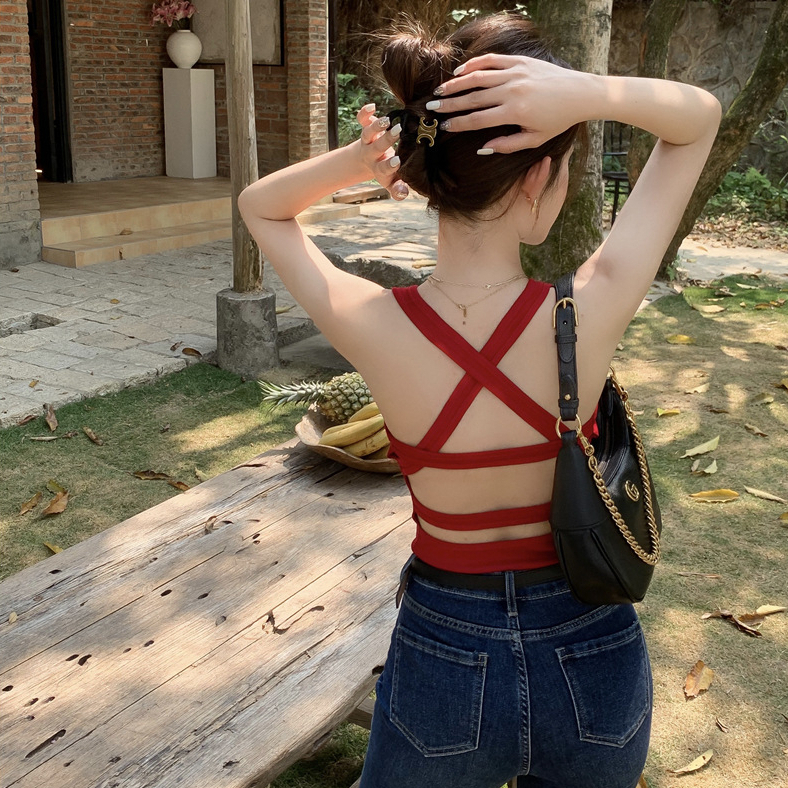 Crop Tanktop Bra Wanita Tali Silang