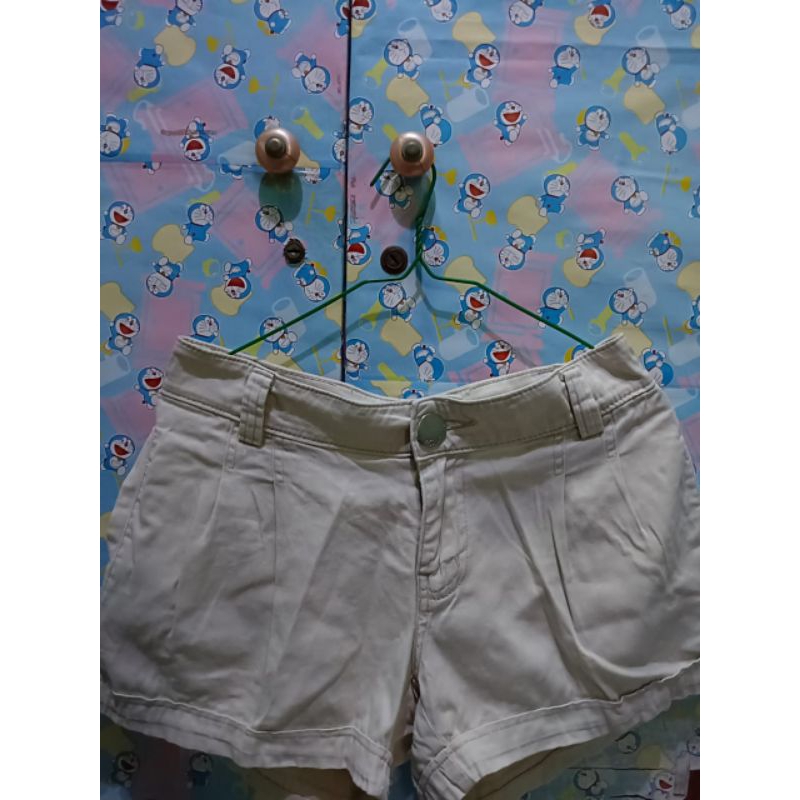 CELANA PENDEK WANITA BRAND AKO