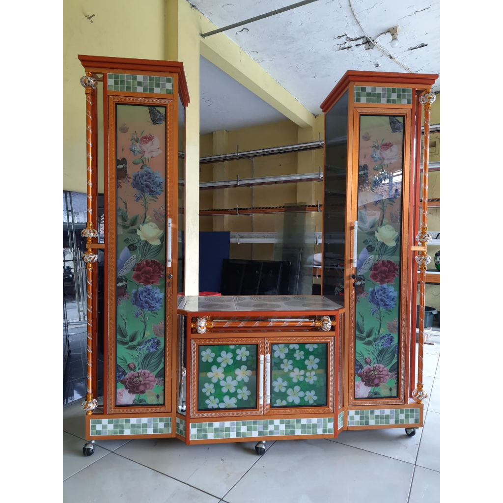 Buffet Tv Alumunium / Rak Tv