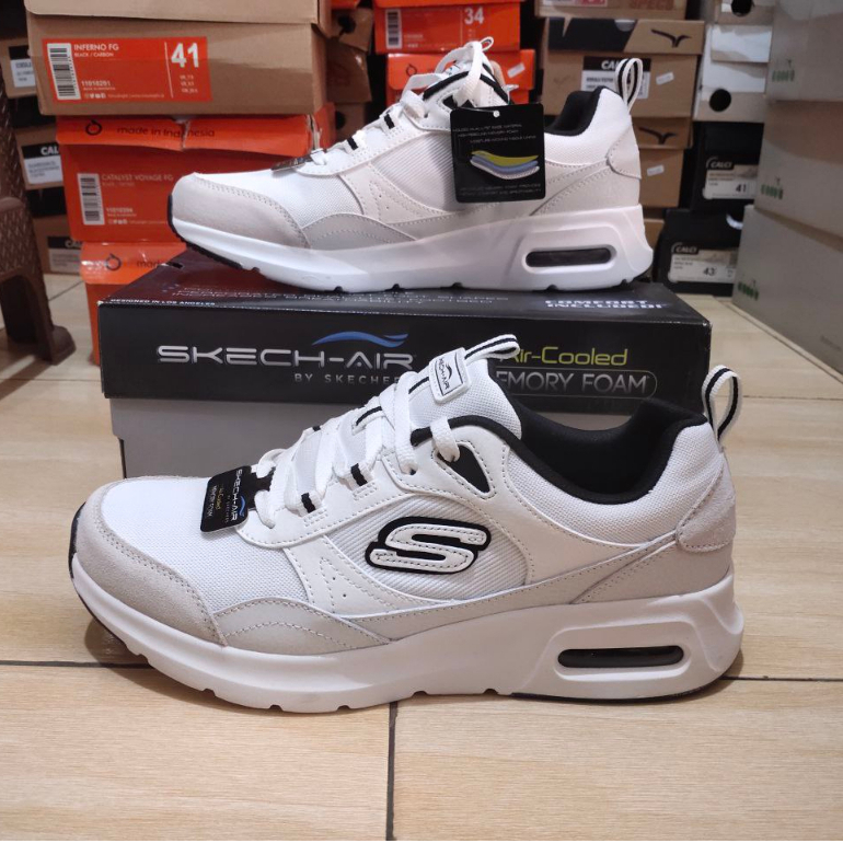 Skechers SNEAKERS/KETS 100% ORIGINAL Sepatu Olahraga dan Refreshing Pria