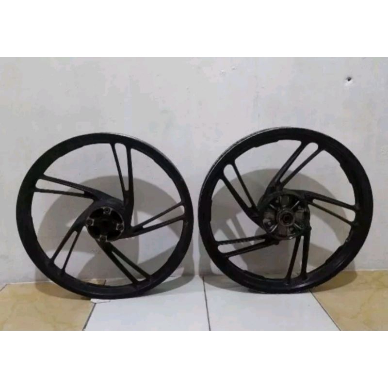 Velg Depan Belakang Honda Blade 110 Original Copotan