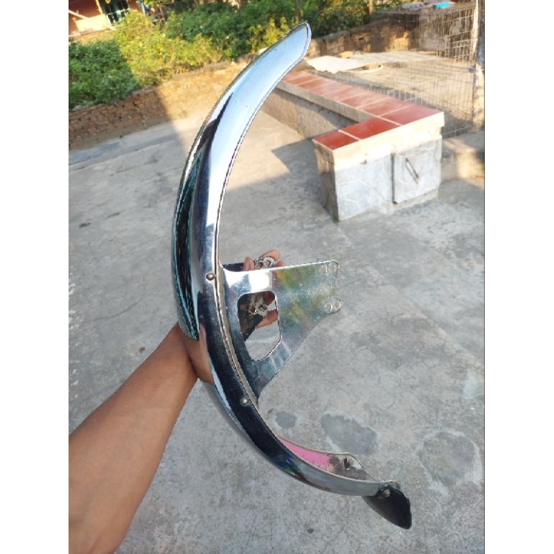 SLEBOR/SPAKBOR DEPAN GL100/GL125 CDI ORIGINAL.