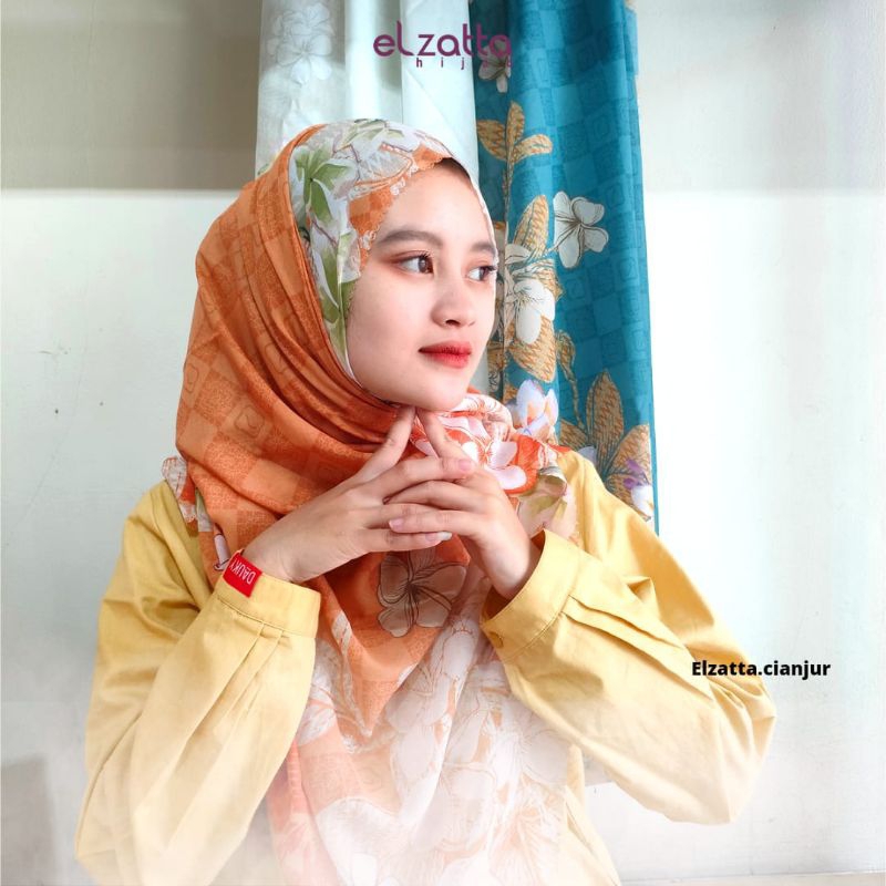ELZATTA HIJAB SEGI EMPAT KANARA PESONA BUNGA KAMBOJA PESONA ANGGREK BULAN SCARF PREMIUM KERUDUNG ELZ