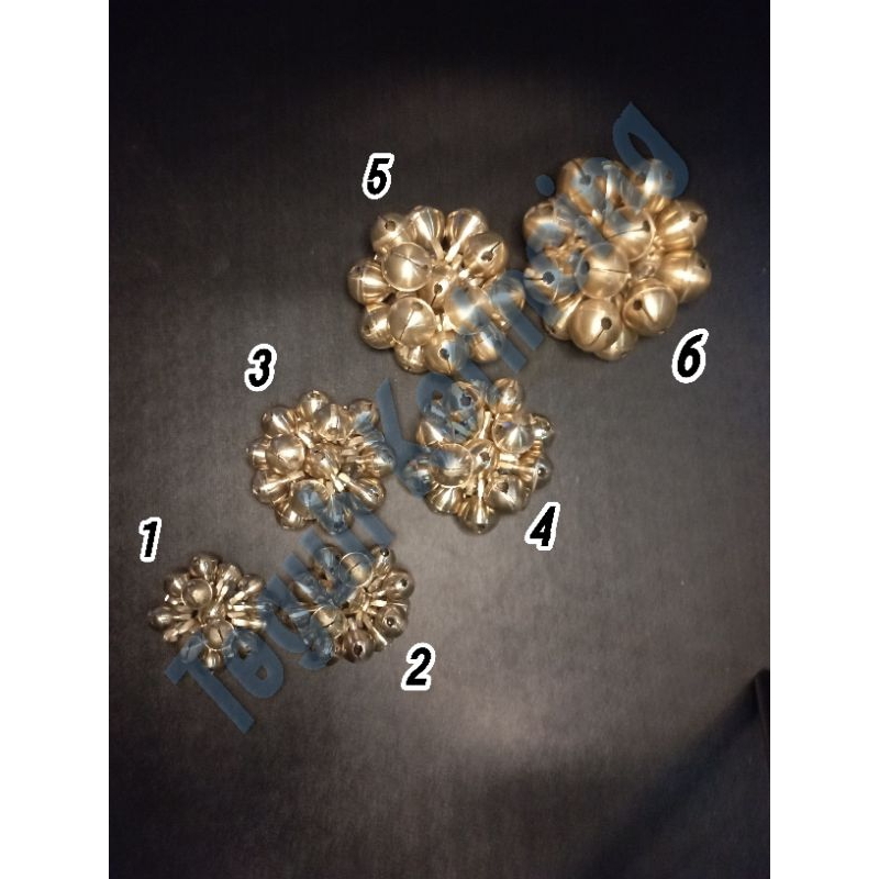 klinting/krincing kucing klinting bulat kuningan.