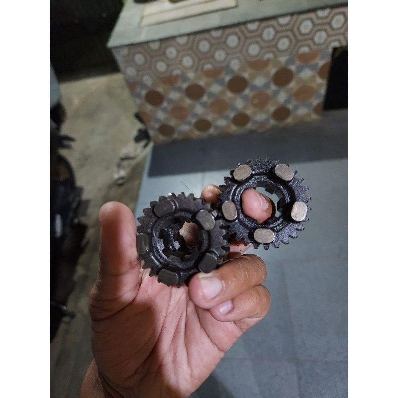 gigi 5 honda tiger tirev mata 28 minus