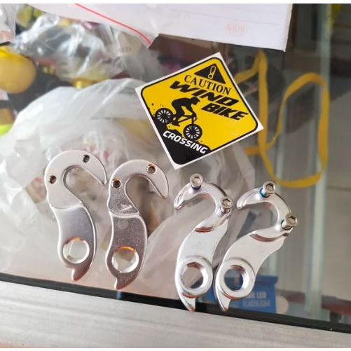 Hanger Anting RD Rear End Thrill Vanquish Polygon Heist Xtrada Premier 26 2013 2014