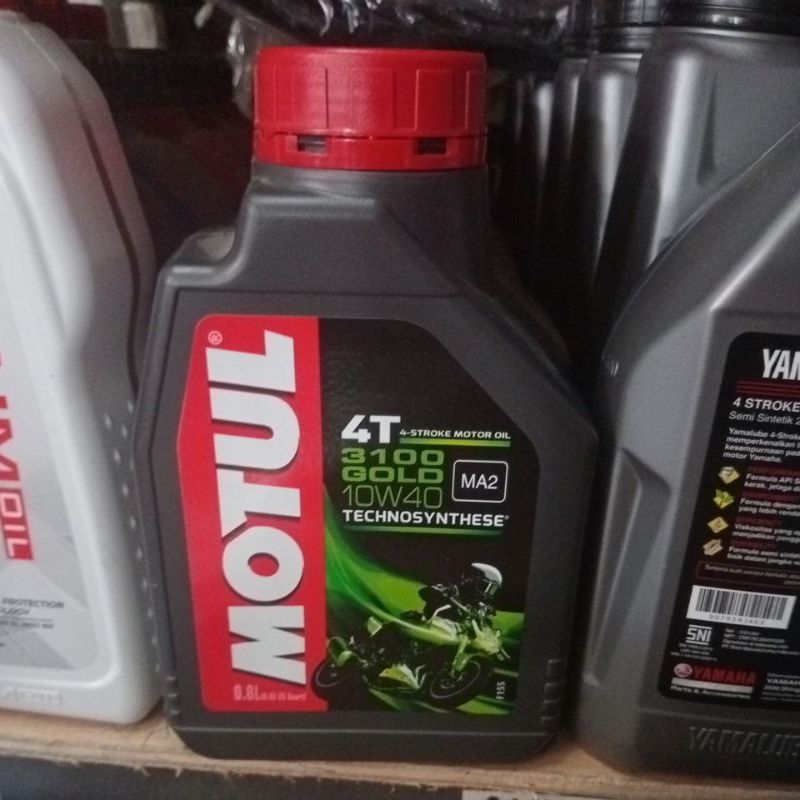 Oli Motul 4Tak 0,8