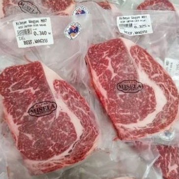 

Ribeye Wagyu Mb7
