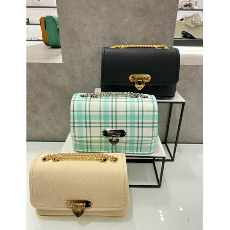 SALE  TAS CHARLES AND KEITH