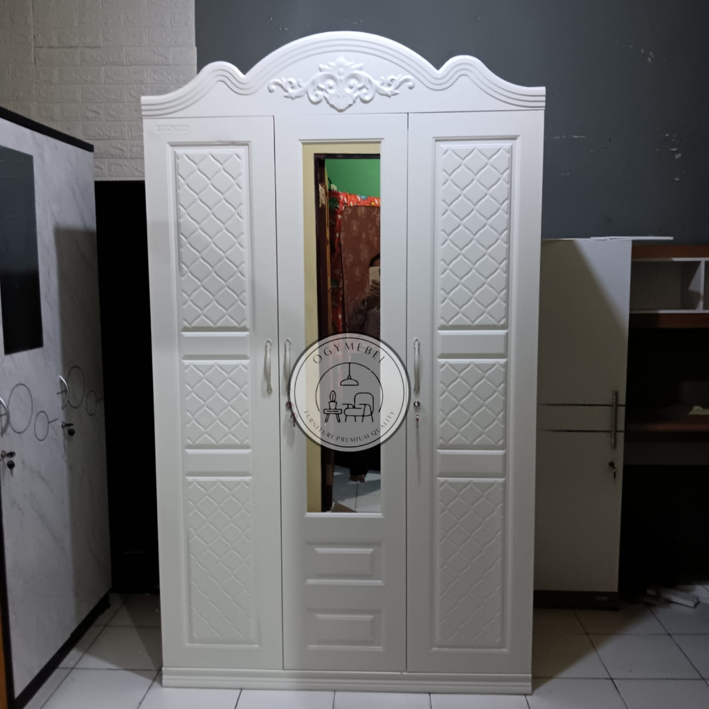 LEMARI PAKAIAN BESI 3 INTU