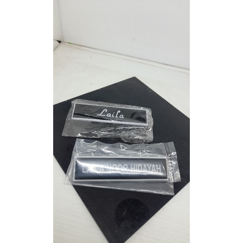 

nametag/papannama/pinnama