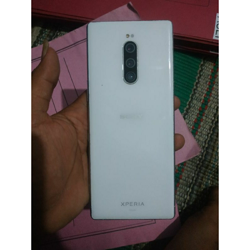 XPERIA 1 MINUS LCD