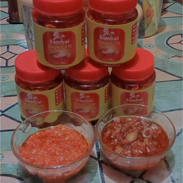 

PAKETHEMAT BERSATU SAMBAL CUMI & SAMBAL BAWANG 200gr PRE ORDER 1 HARI