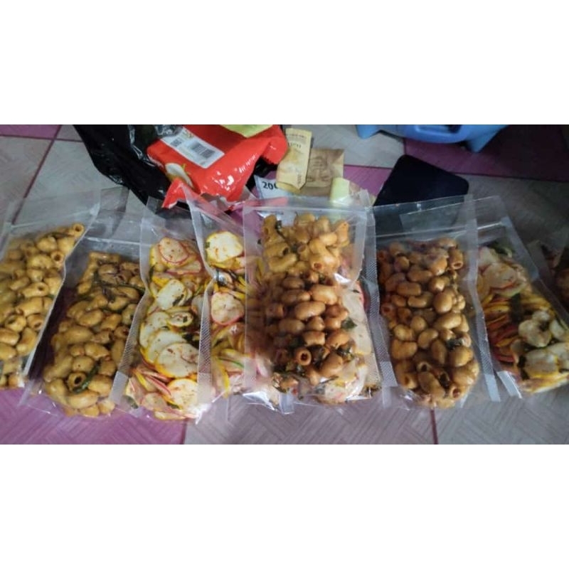 

cemilan pedas makaroni/krupuk seblak daun jeruk